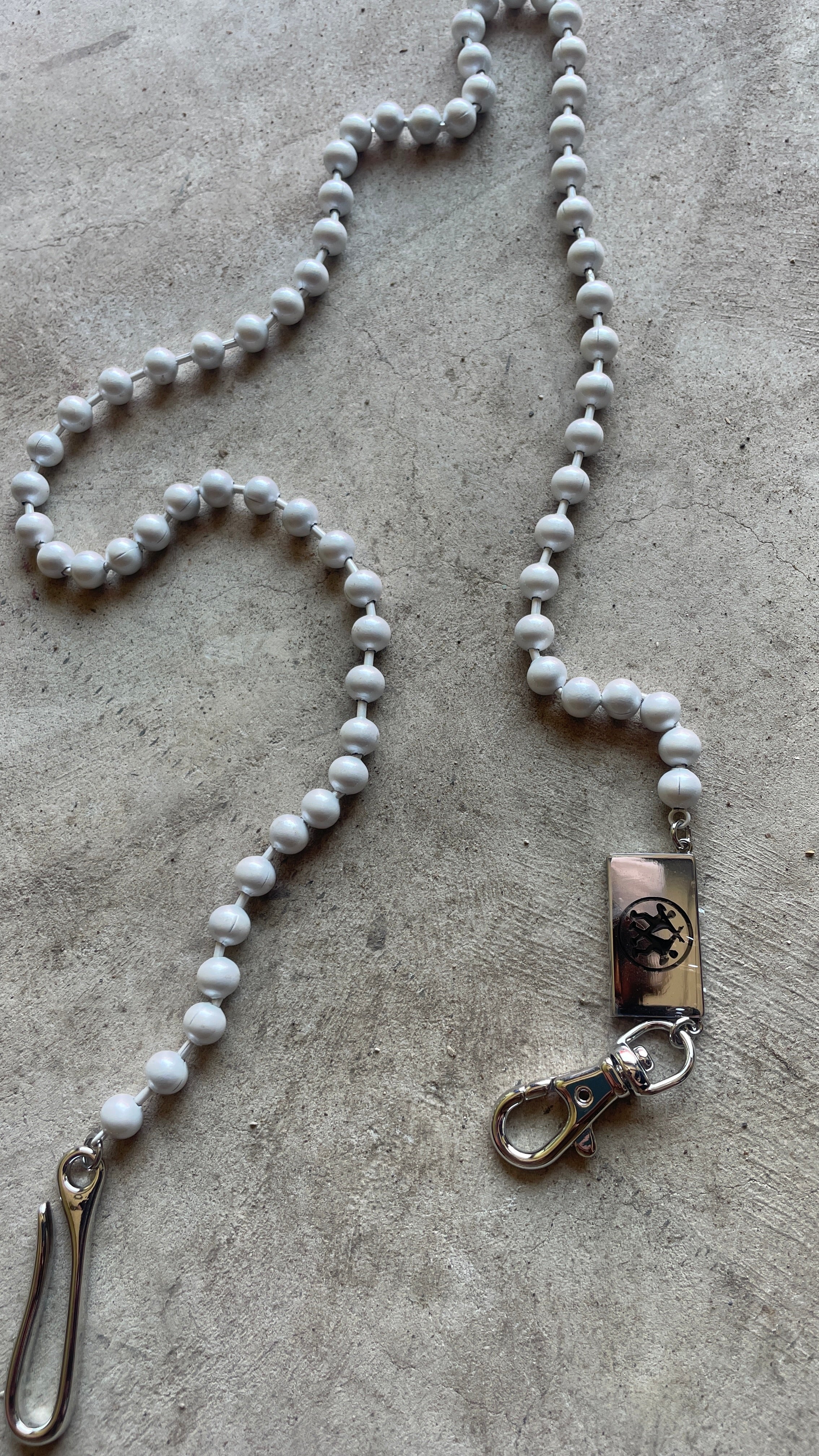 Troupe Emblem Wallet Chain